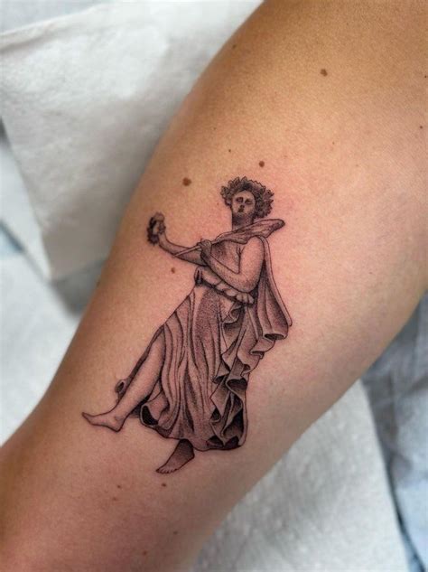 unique nike goddess tattoo designs.